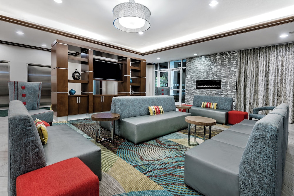 Holiday Inn Hotel & Suites College Station-Aggieland 38/69