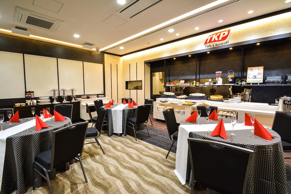 restaurant-cafeteria