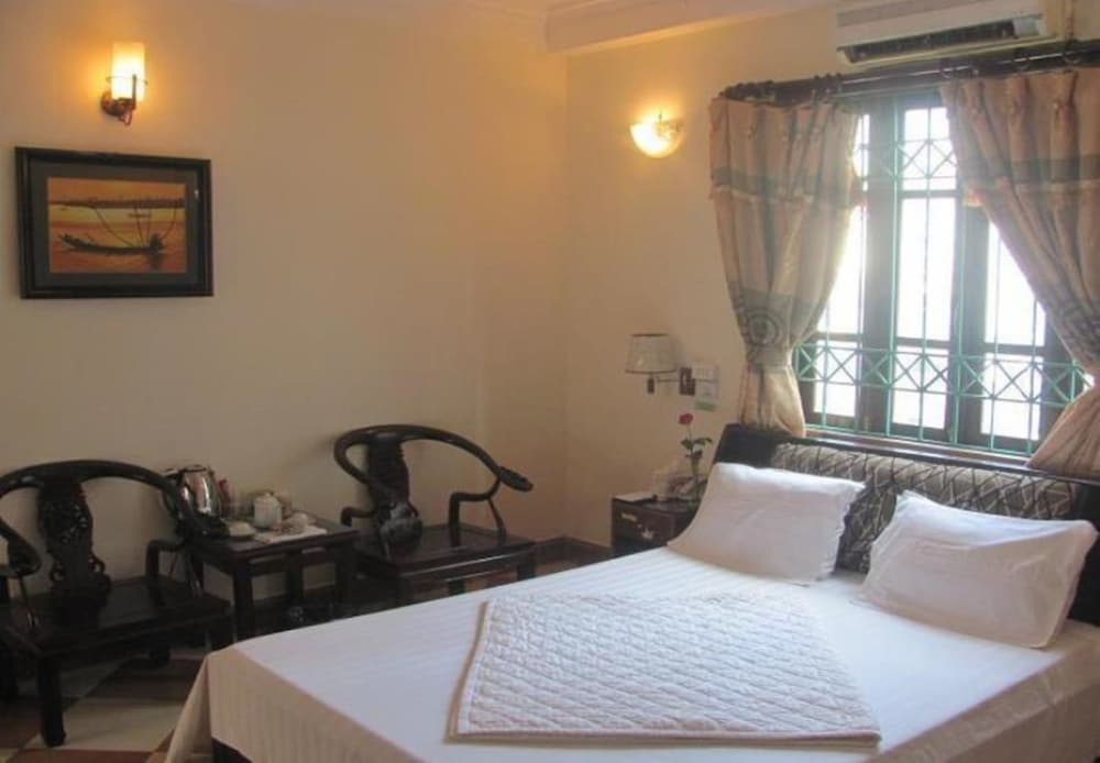 A25 Hotel Doi Can 24/36