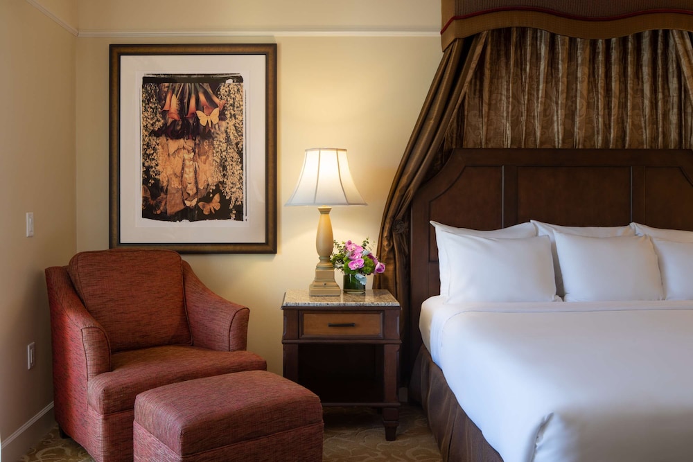 The Meritage Resort And Spa 16/41