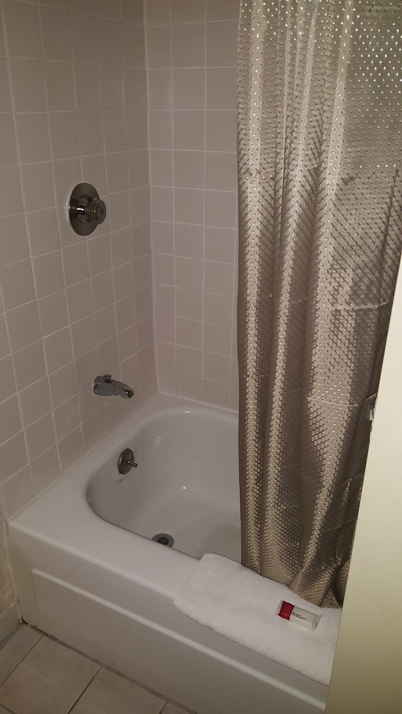 Motel6 Oriskany, NY 57/57