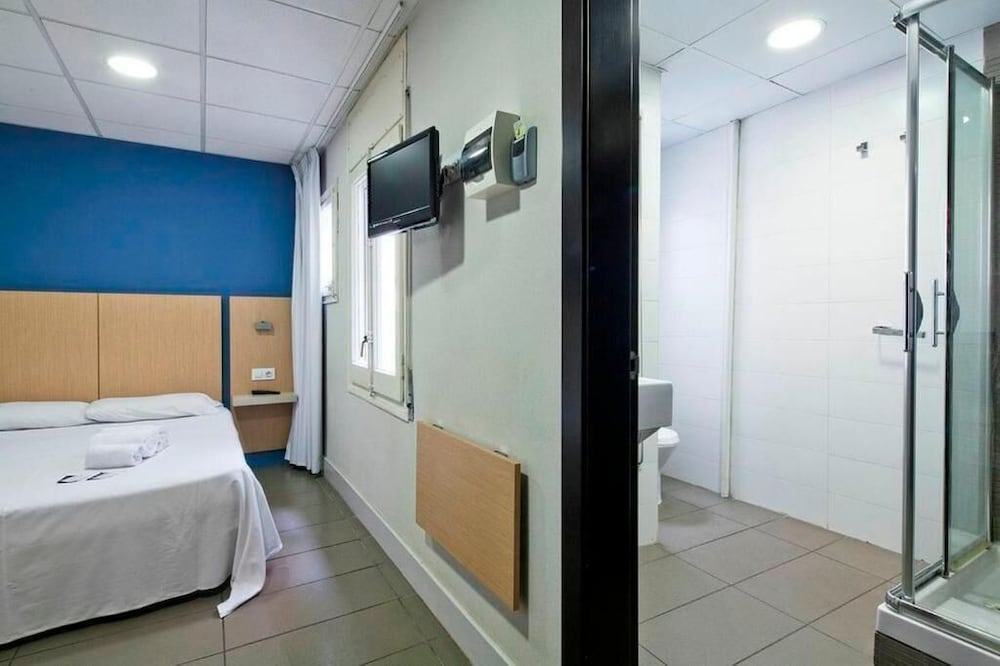 Hostal DingDong Putxet 18/18