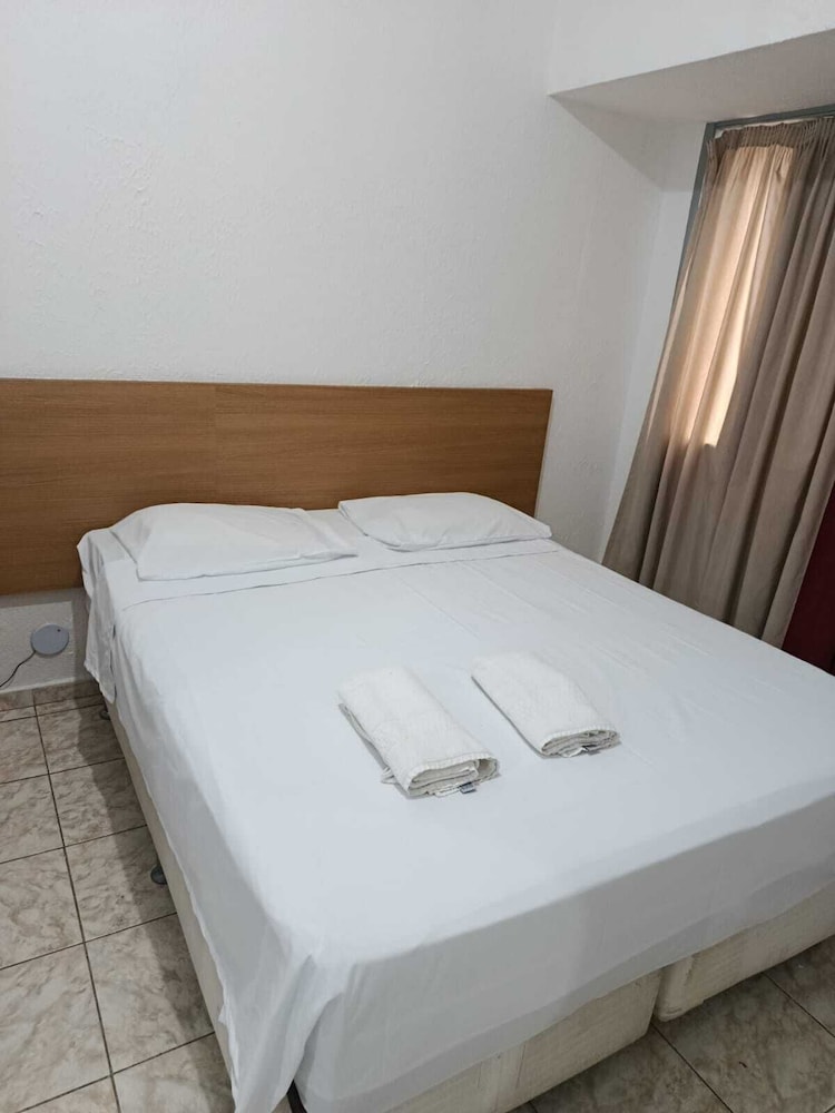Hotel Atlantico Avenida 25/53
