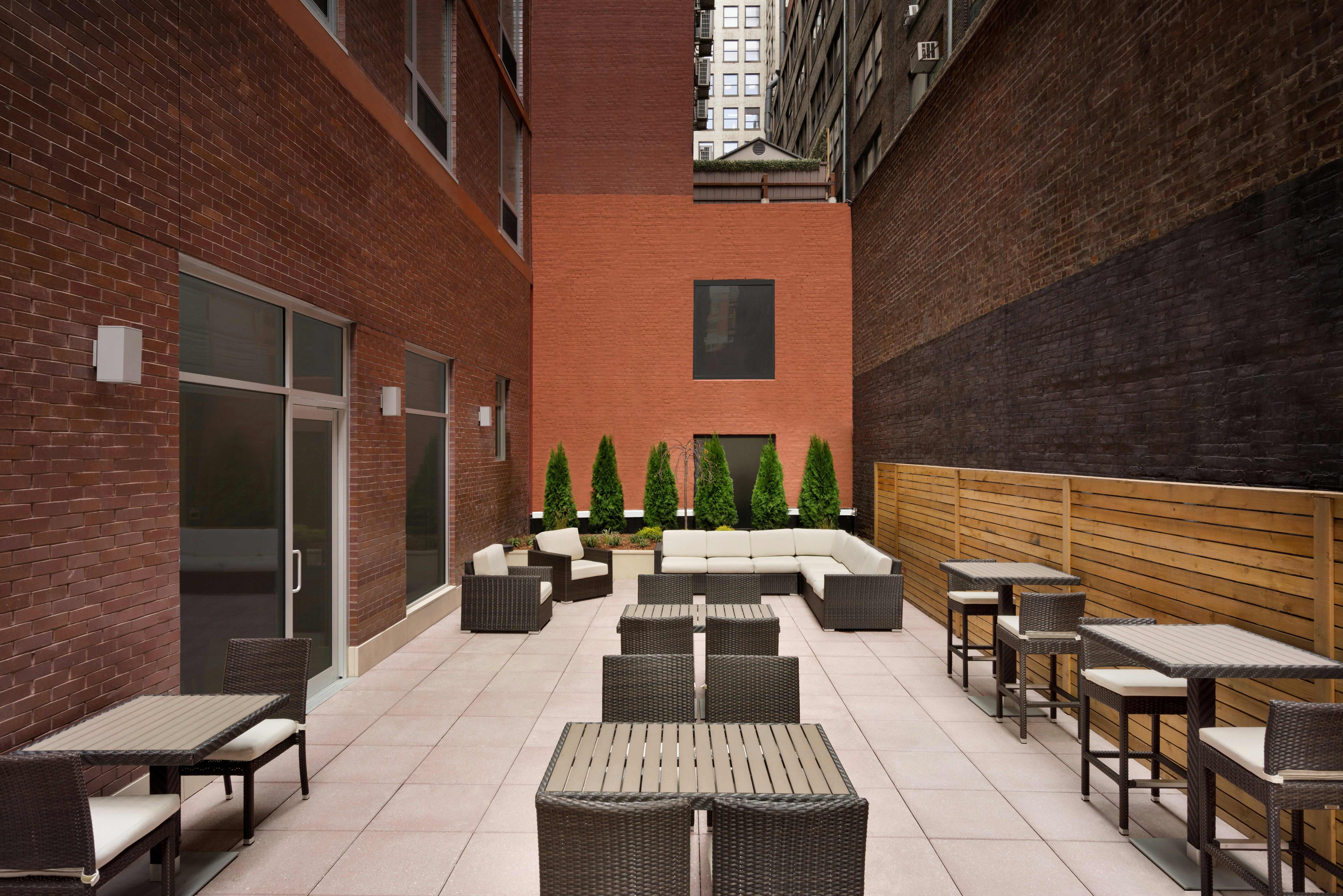 Hilton Garden Inn New York Times Square South 26/33