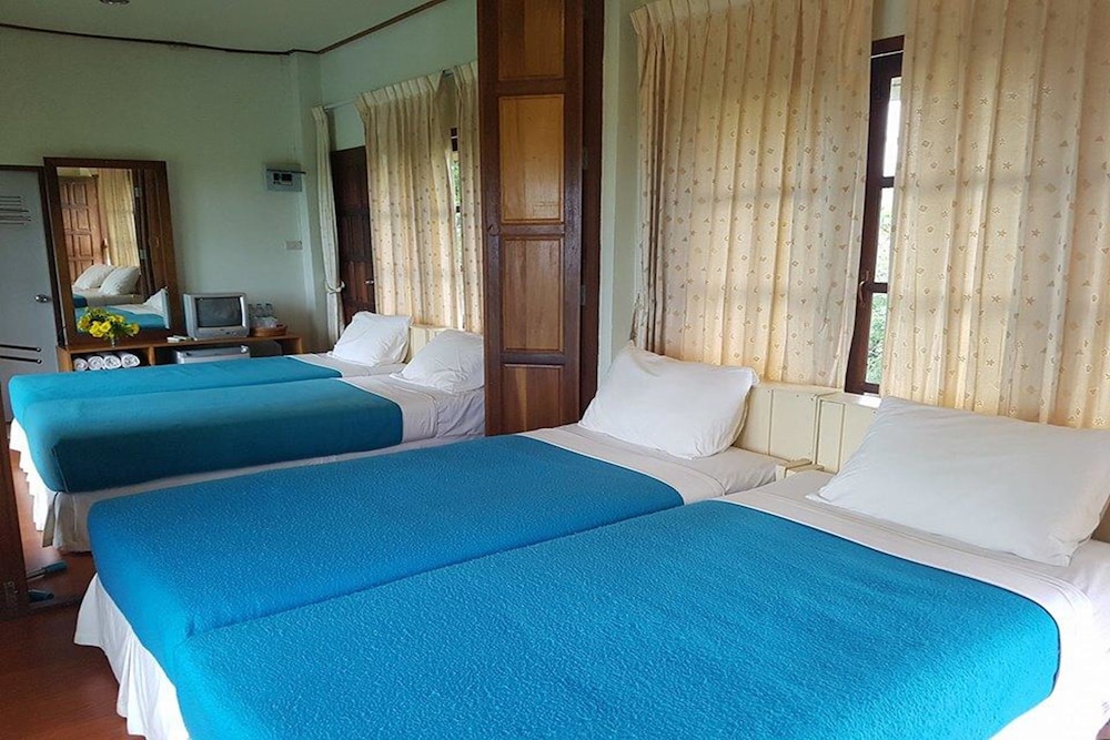 1 Bedroom, Family, House, 4 Beds
