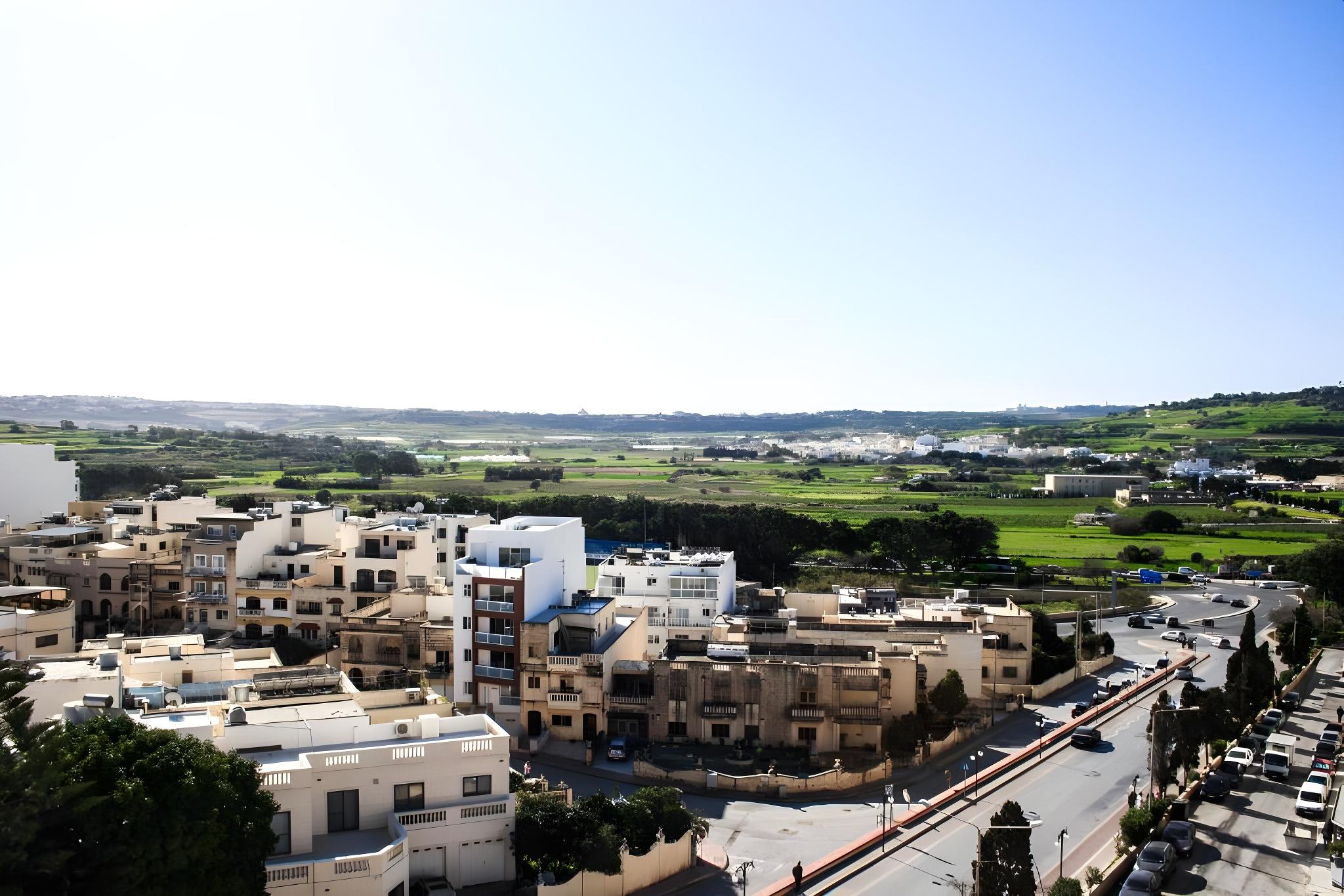 غرفة قياسية مفردة بسرير مزدوج