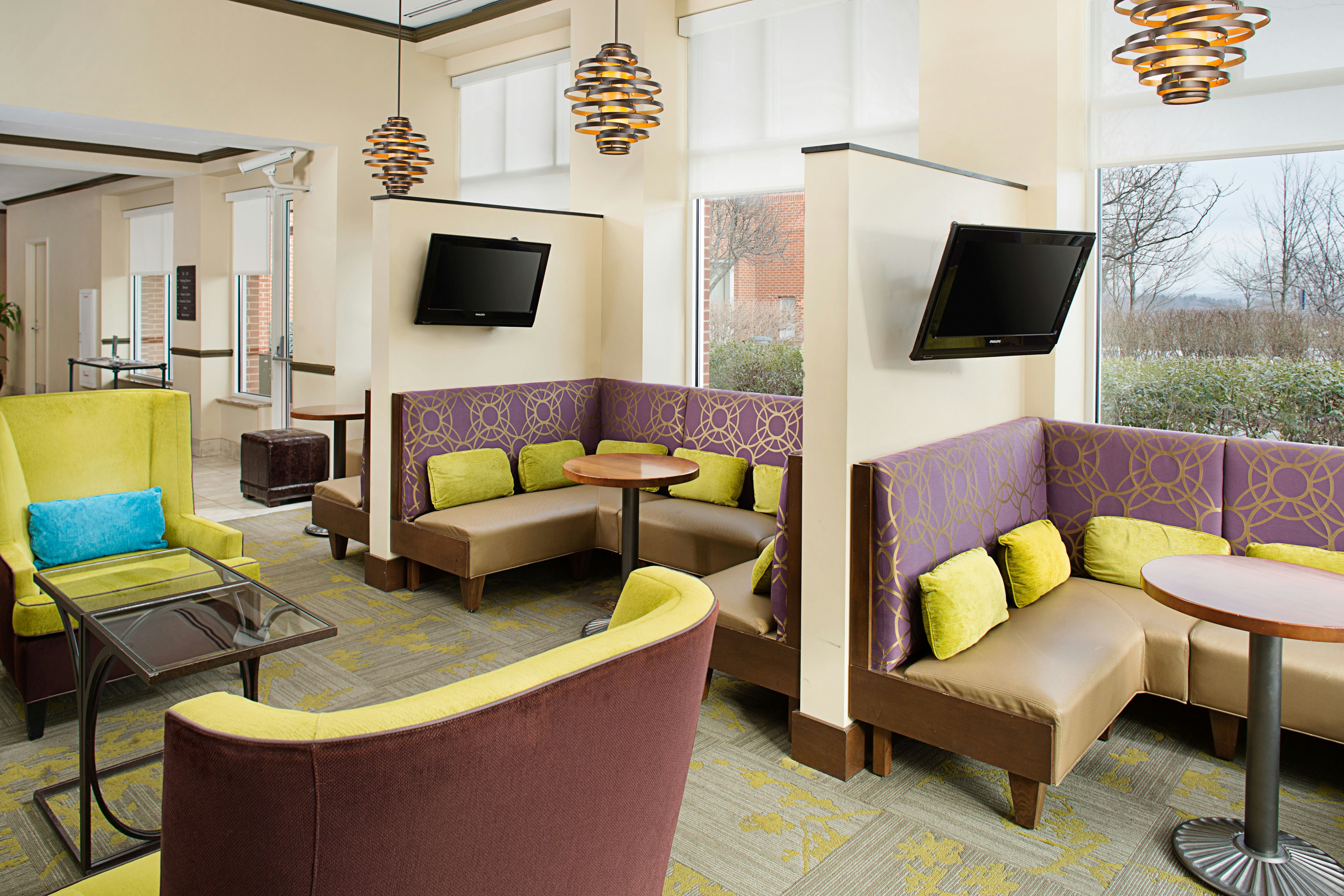 Hilton Garden Inn Hartford North/Bradley Intl Airport 23/50