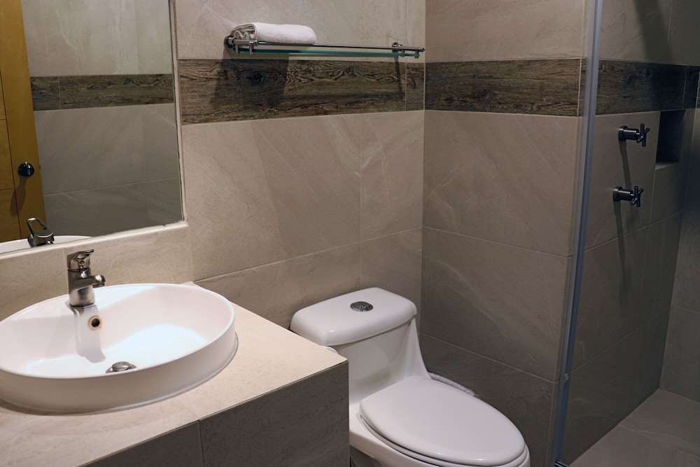 Hotel Rio 1300 60/62