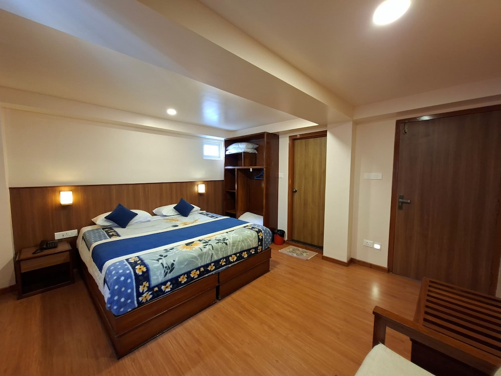 Utse Hotel 30/67