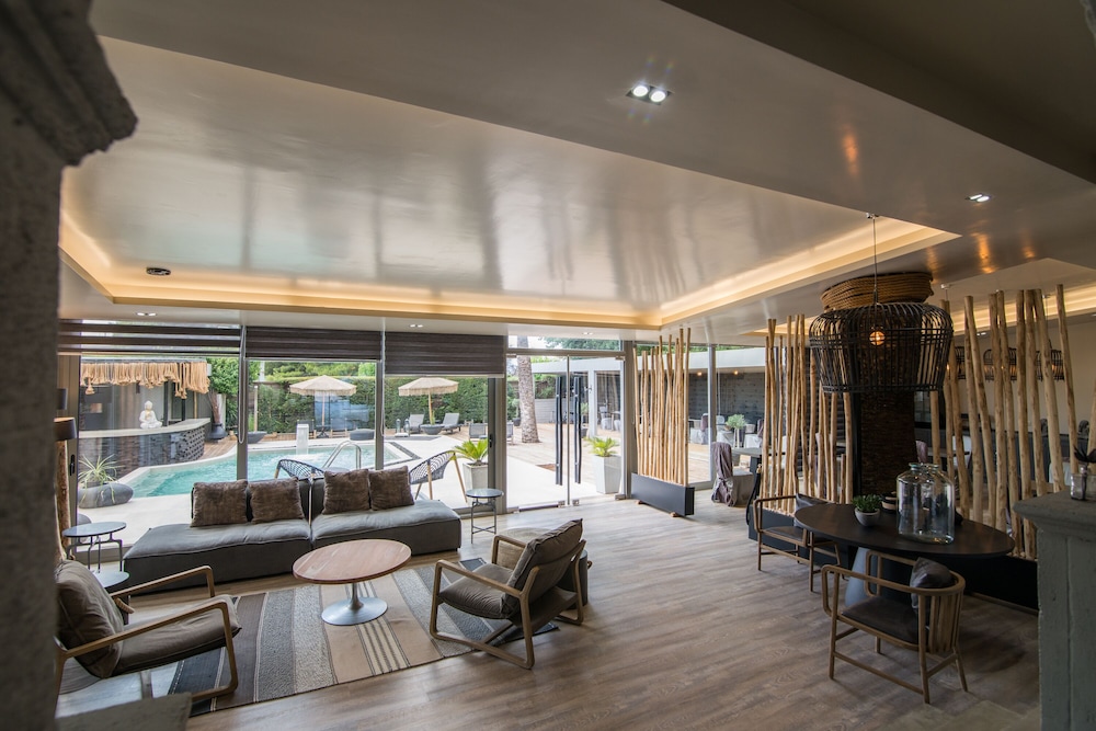 Mikelina Boutique Hotel 34/67