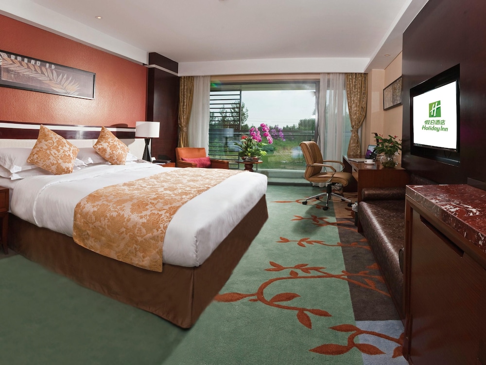 Holiday Inn Beijing Shijingshan Parkview 21/78