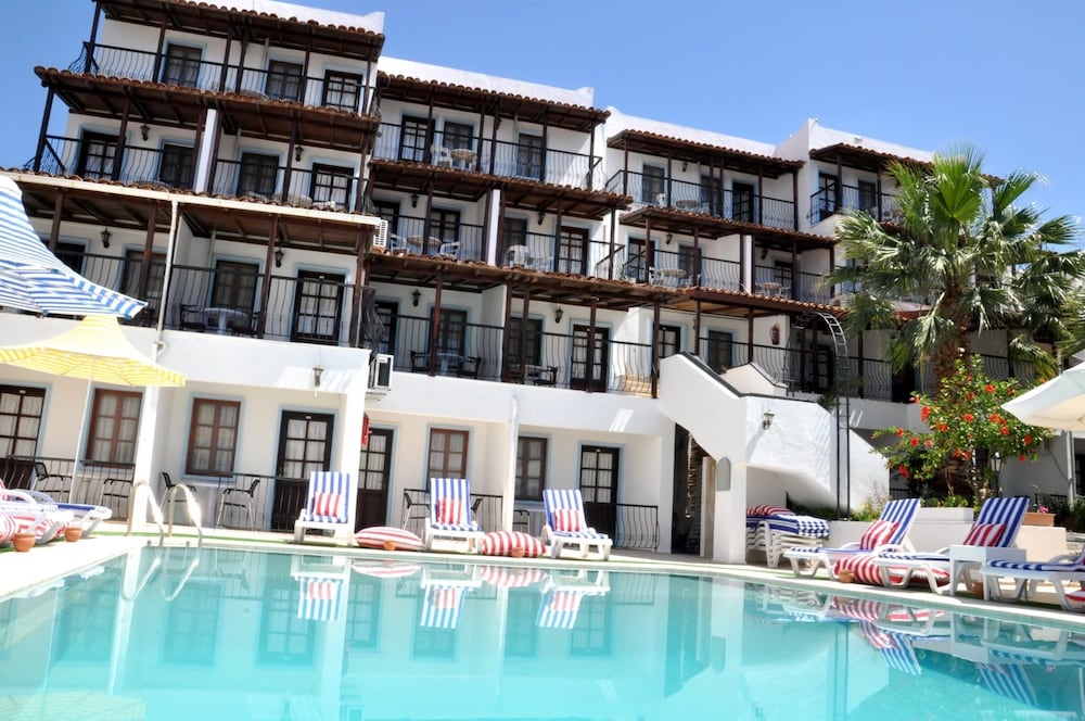 Gloria Tibi Jarra Hotel 1/17