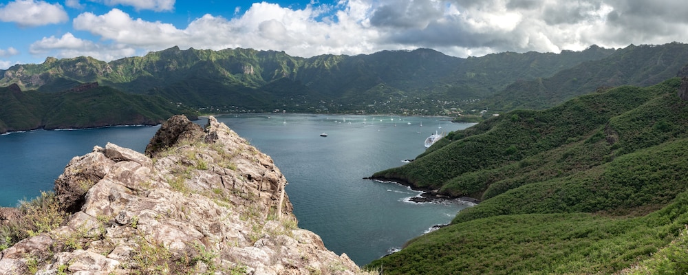 NUKU HIVA KEIKAHANUI PEARL LODGE 53/56