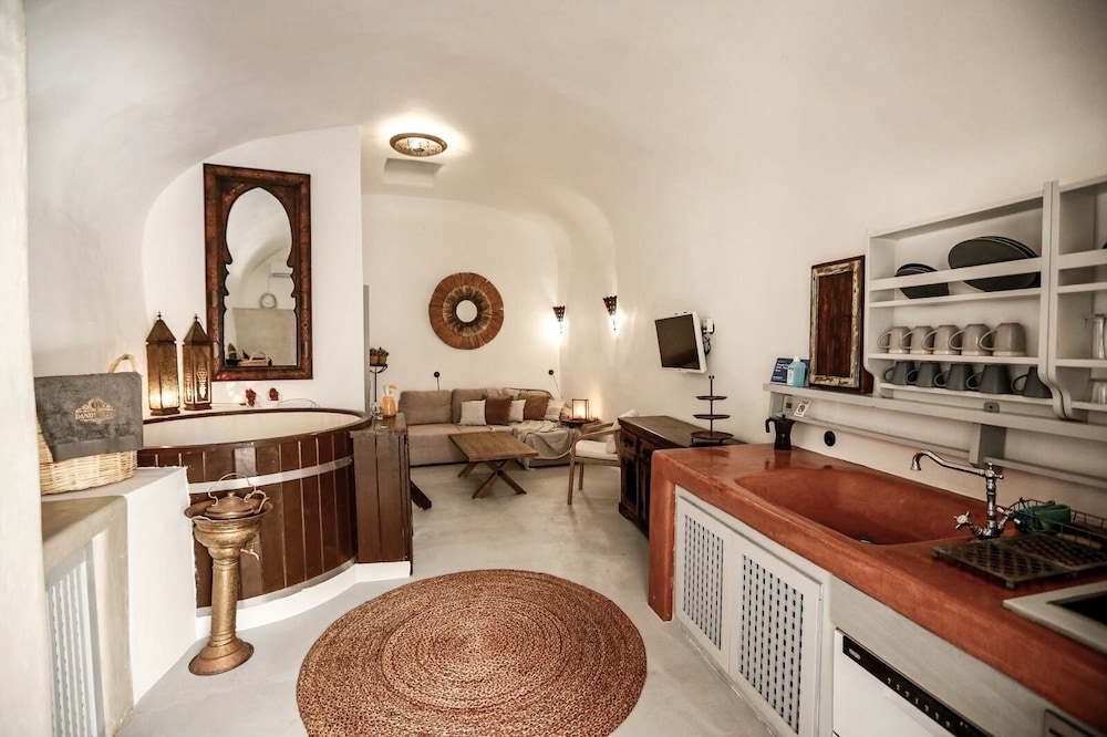 Dandy Cave Villa 26/36