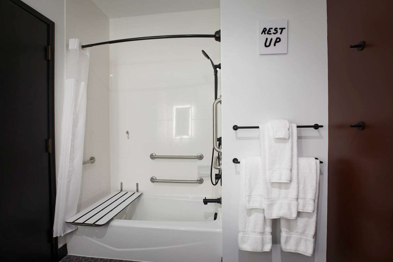 TRYP by Wyndham Pittsburgh/Lawrenceville 66/68