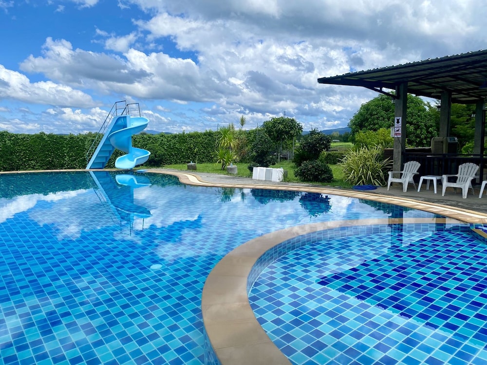 Maerim Villa & Pool 49/76