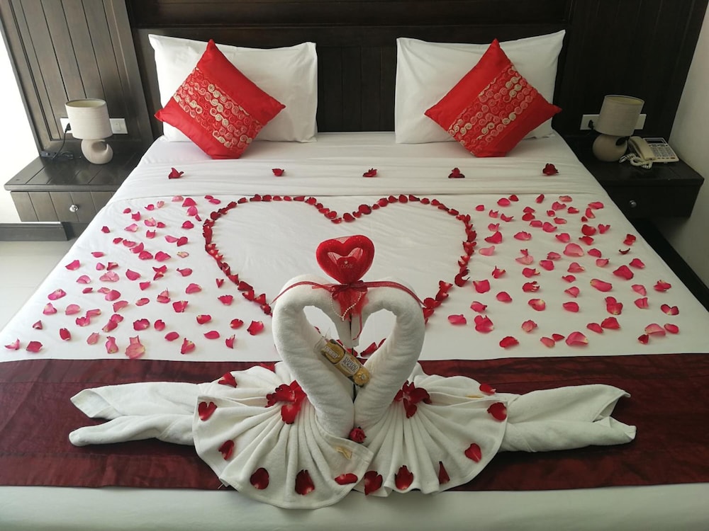 Patong Princess 8/34