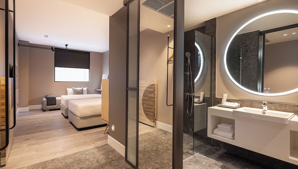 Travelodge Nimman Chiang Mai 41/49