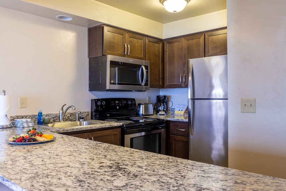 Driftwood Shores Resort And Conference Center 12/42