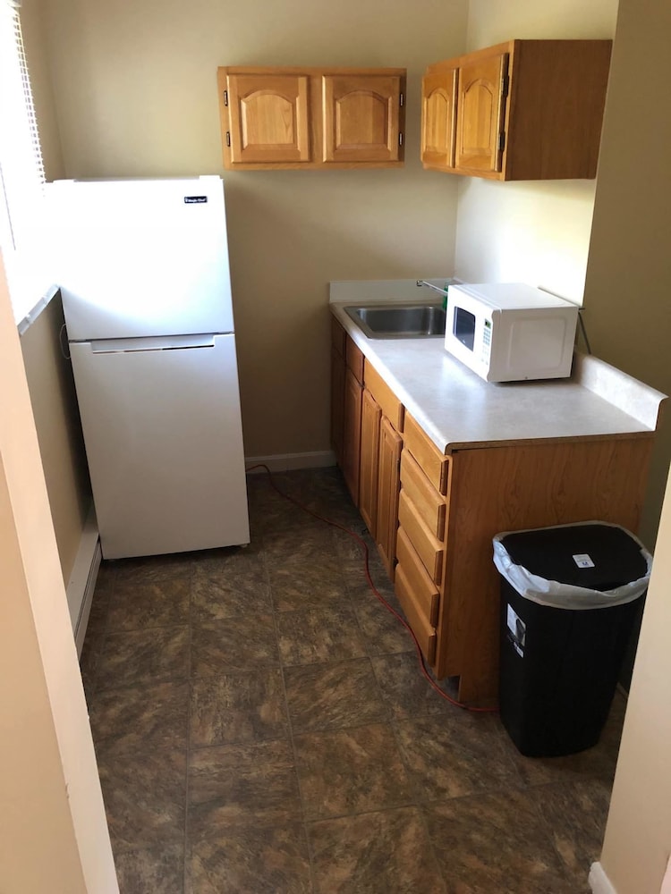 Grand Beach Inn 38/39