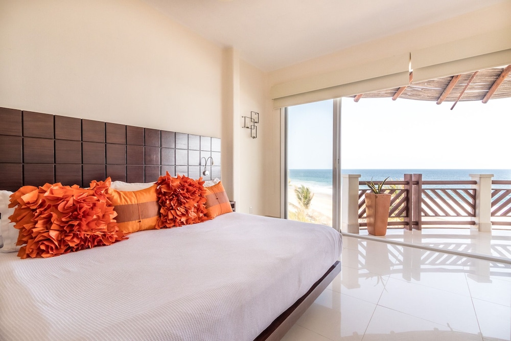 Vivo Resorts 13/50