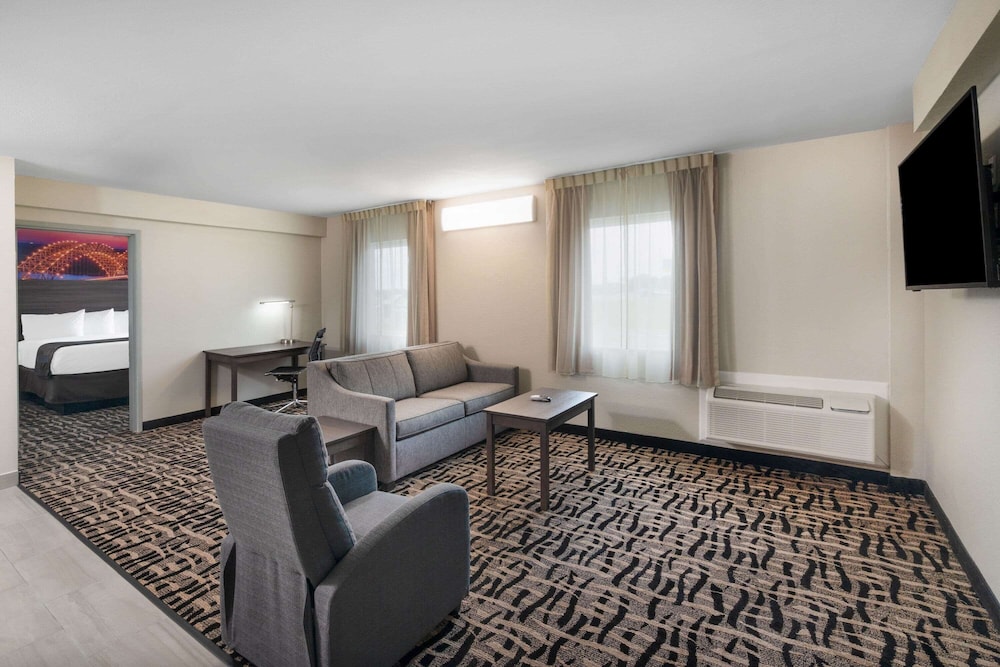 Wingate by Wyndham Horn Lake Southaven 21/25