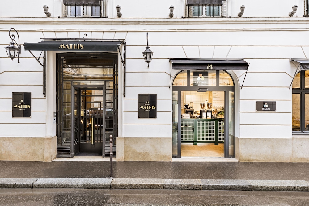 Mathis Elysees Matignon 2/69