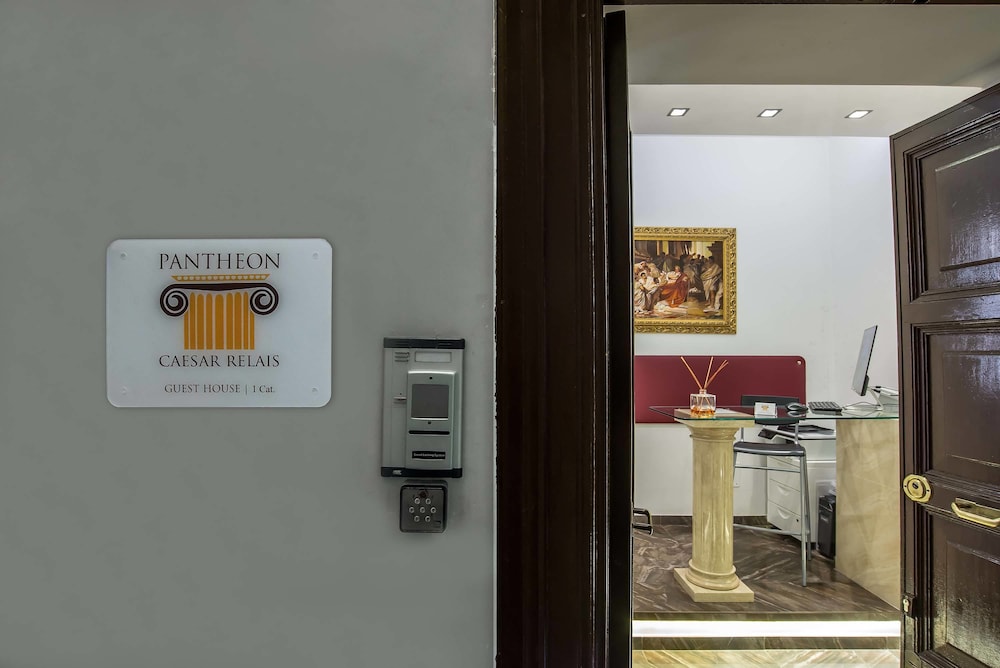 Pantheon Caesar Relais 53/72
