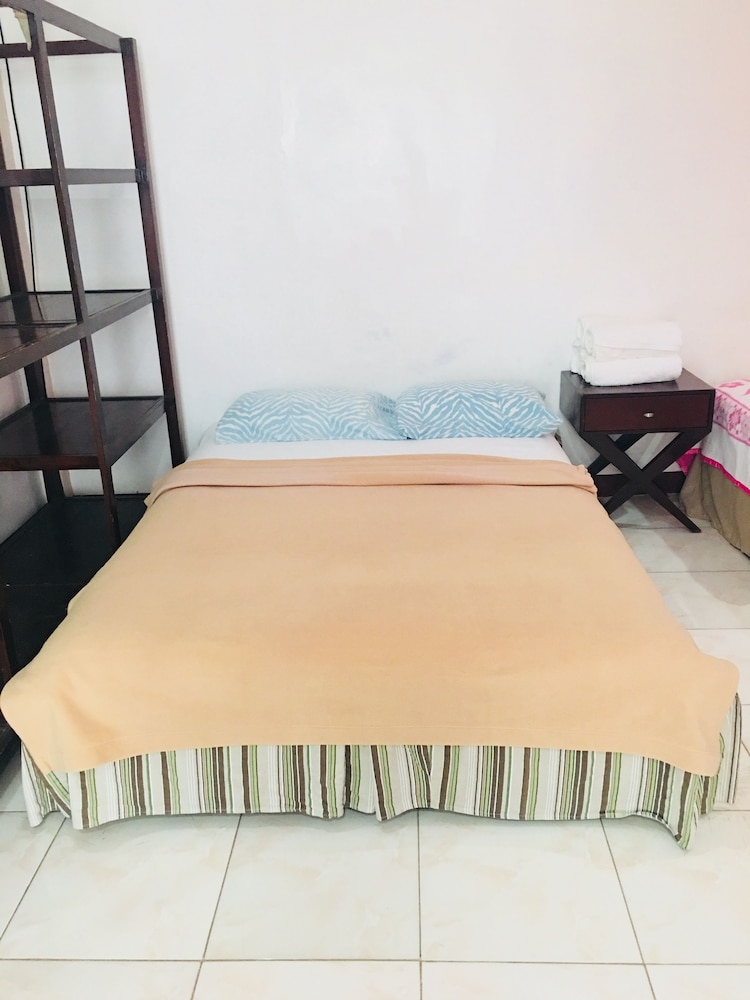 New Eve's Kiosk Dive Resort 32/71