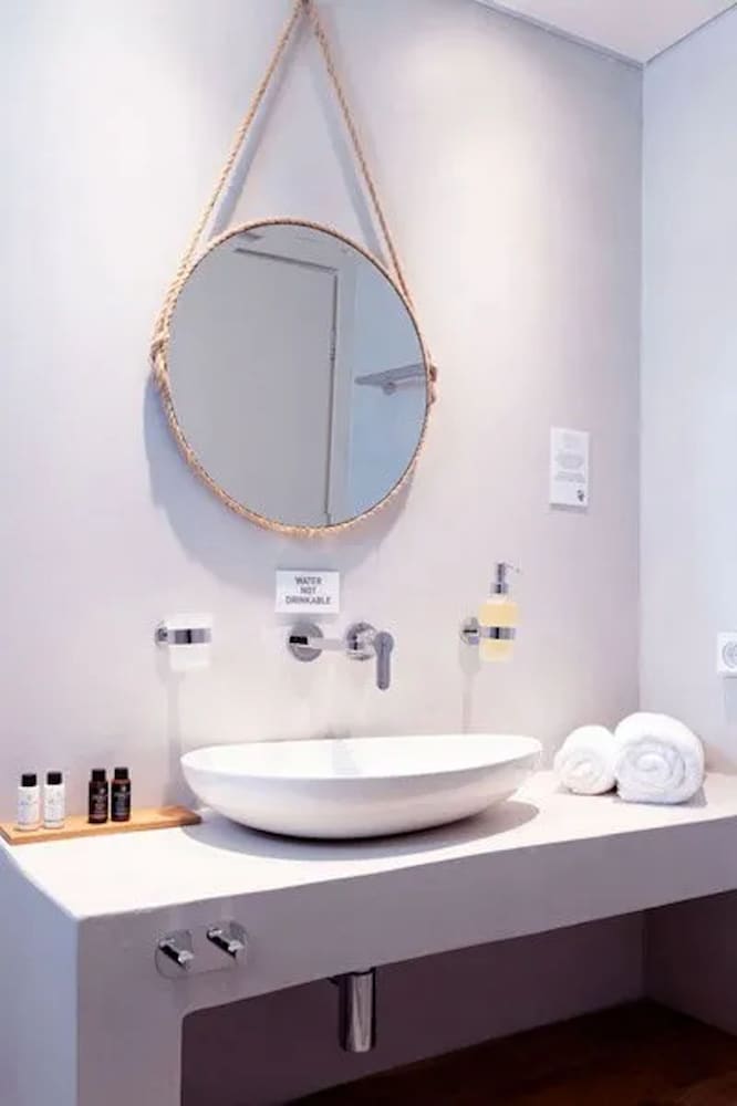 Paros Comfy Suites 49/50