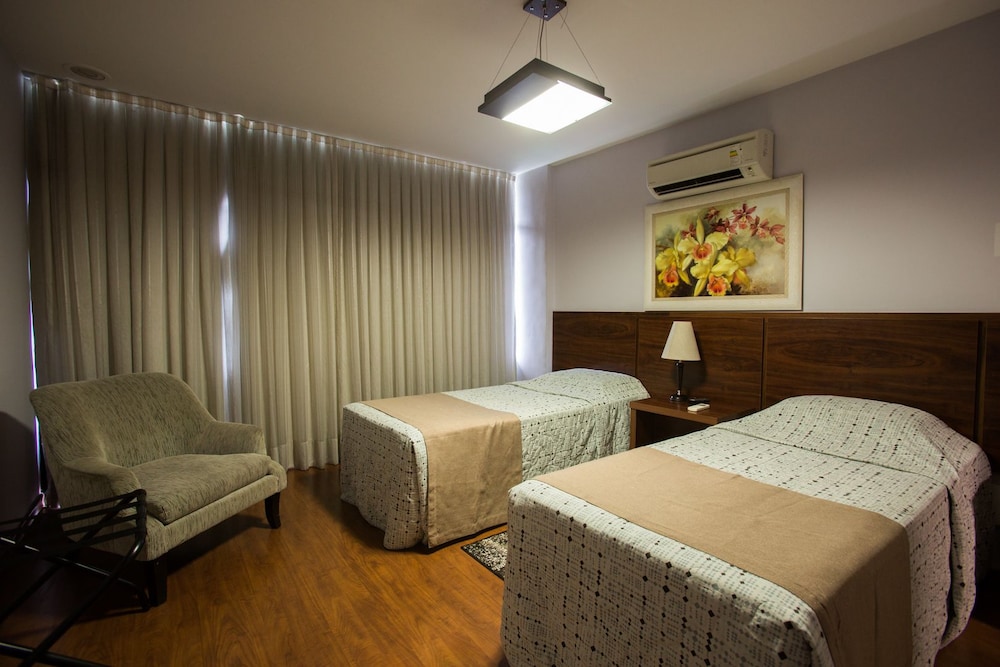 Gallant Hotel 26/67