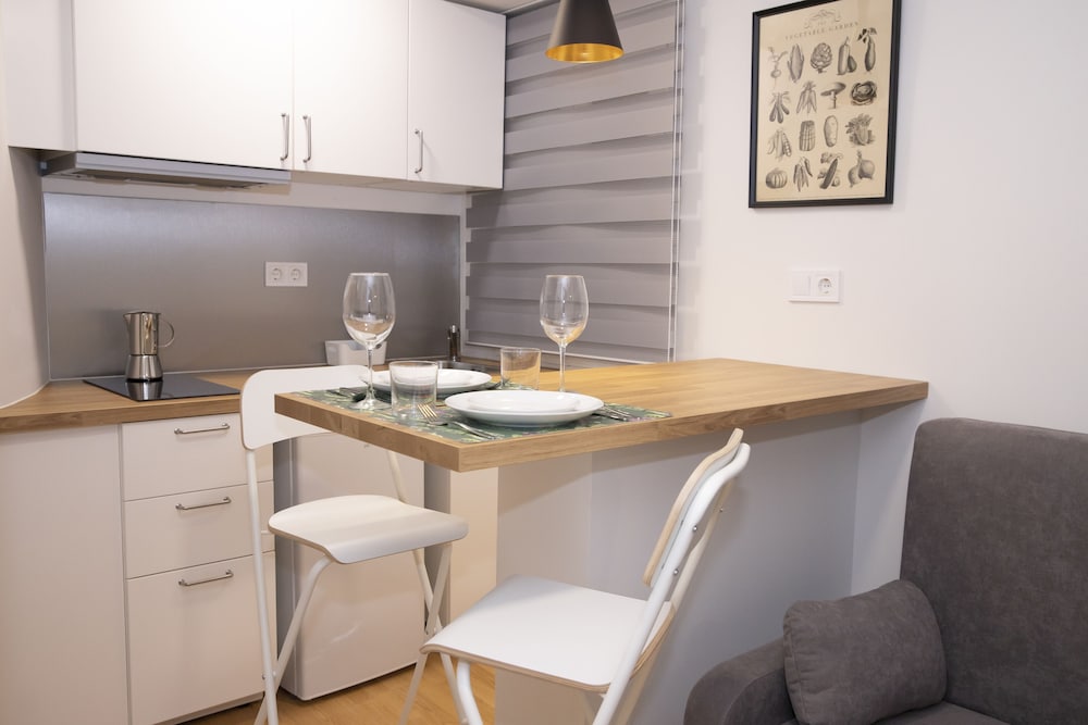 HOSTAL MONTALOYA 56/68