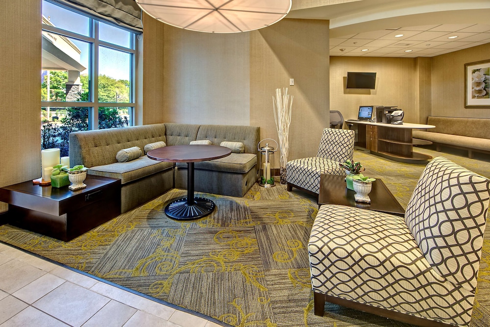Hilton Garden Inn Charleston / Mt Pleasant 37/58