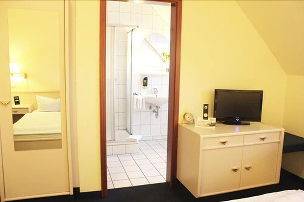 Hotel Altenwerder Hof 26/29
