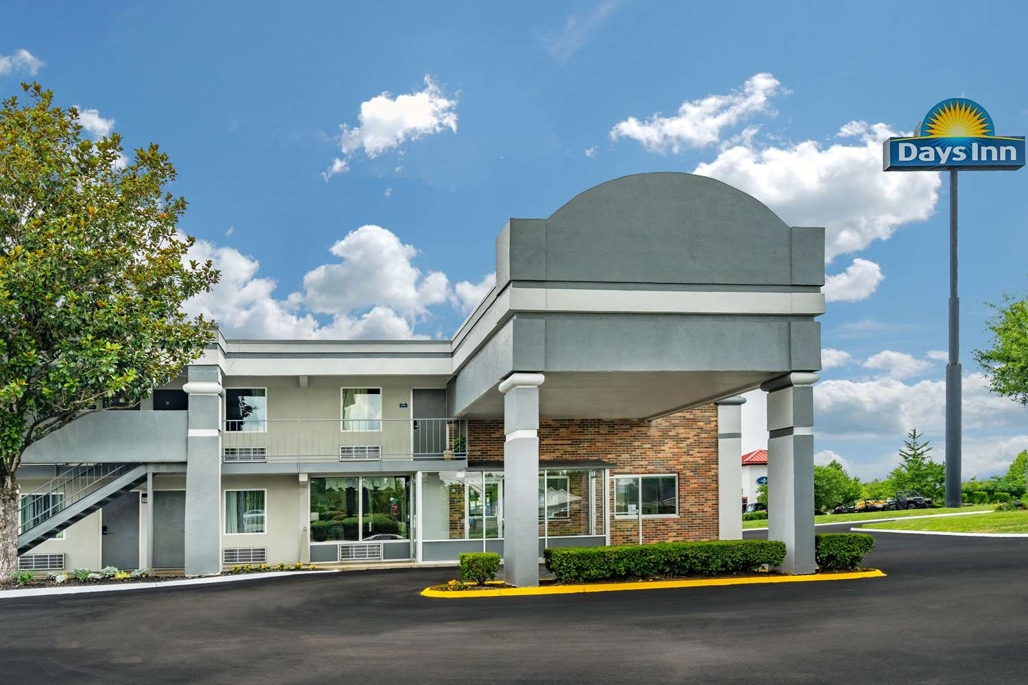 Days Inn by Wyndham Clarksville TN 41/53