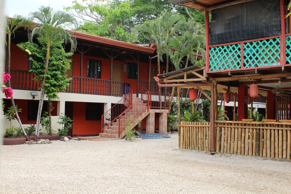 Hotel Playa Samara 5/50