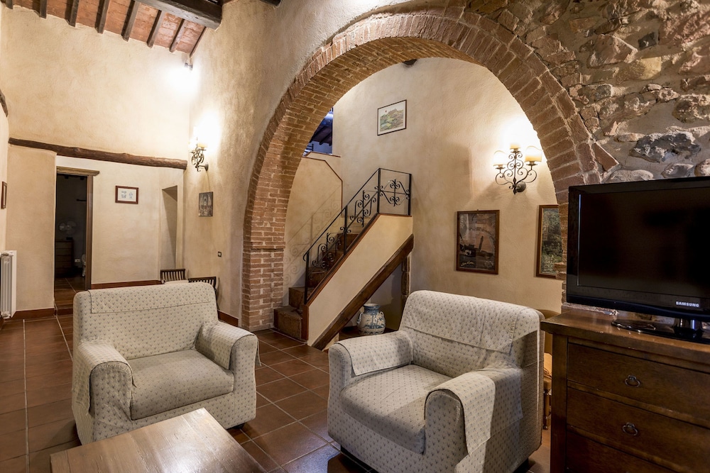 Residence Borgo Il Poggiaccio 58/82
