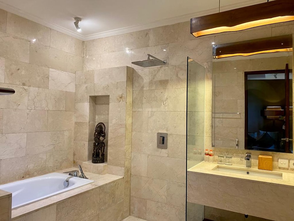 D Djabu Hotel Seminyak 45/50