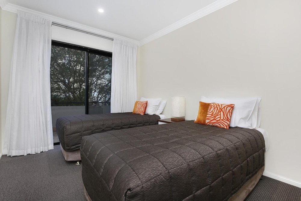 Wollongong Serviced Apartments 9/27