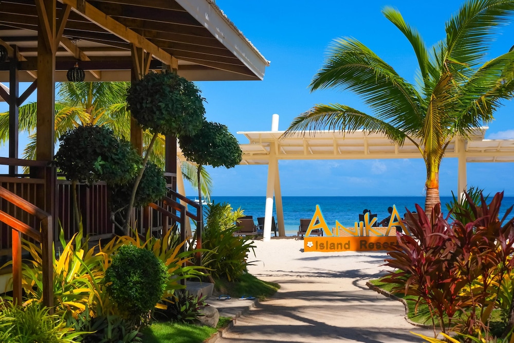 Anika Island Resort 28/38