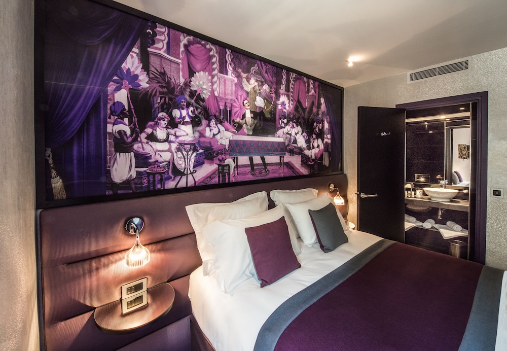 SUPERIOR, DOUBLE BED