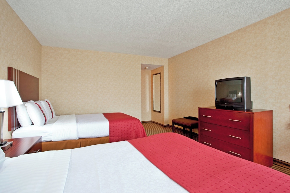 Lynchburg Grand Hotel 21/50