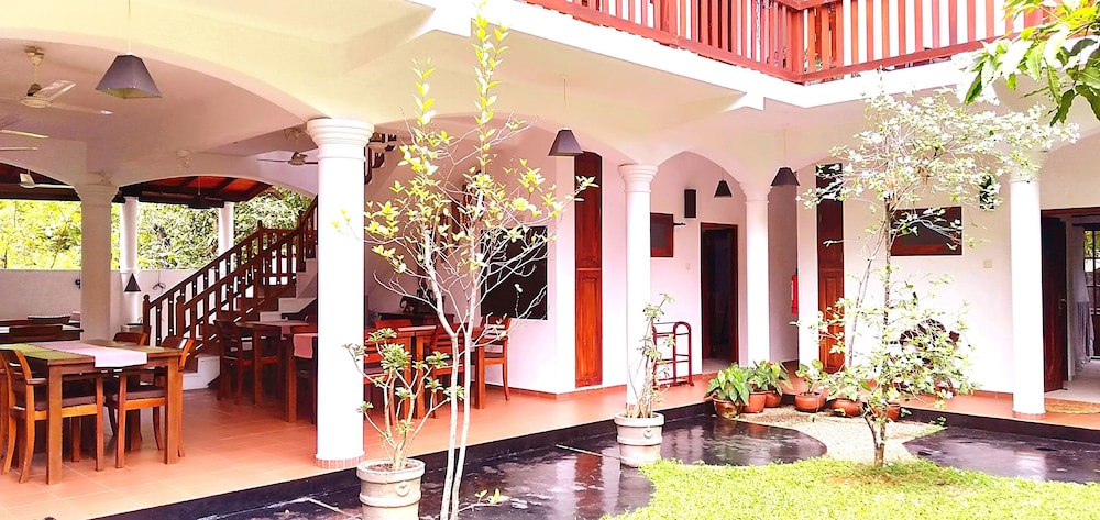 Unawatuna Nor Lanka Hotel 写真1