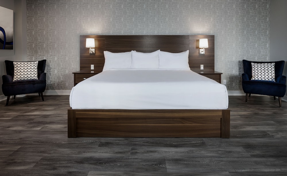 Imperia Hotel and Suites Boucherville 12/36