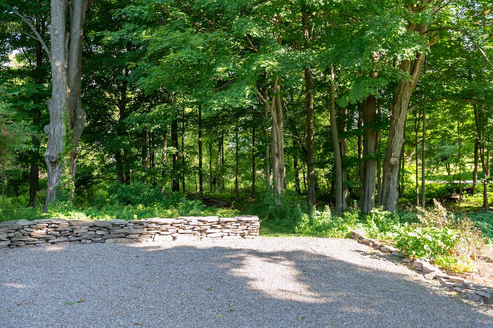 Red Fox Run B&B 20/27