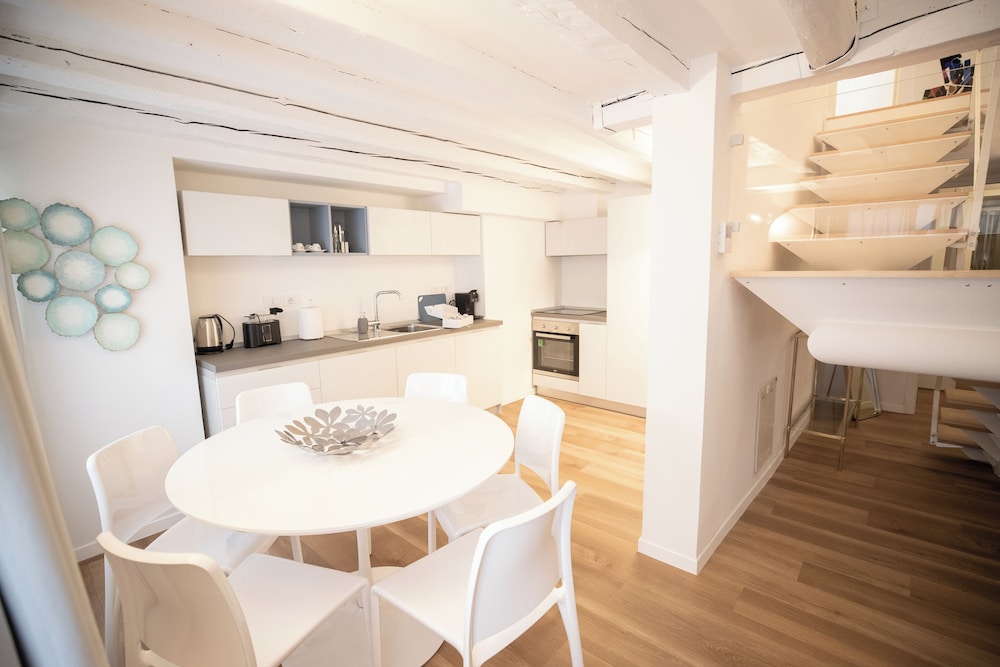 Hotel Duchi Vis A Vis 49/62