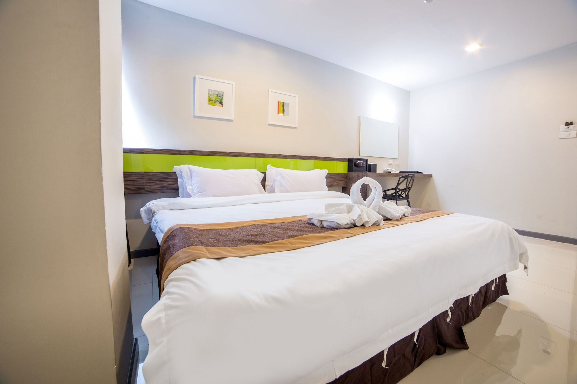 Superior, Double Bed, CUBIC PRATUNAM 10/10