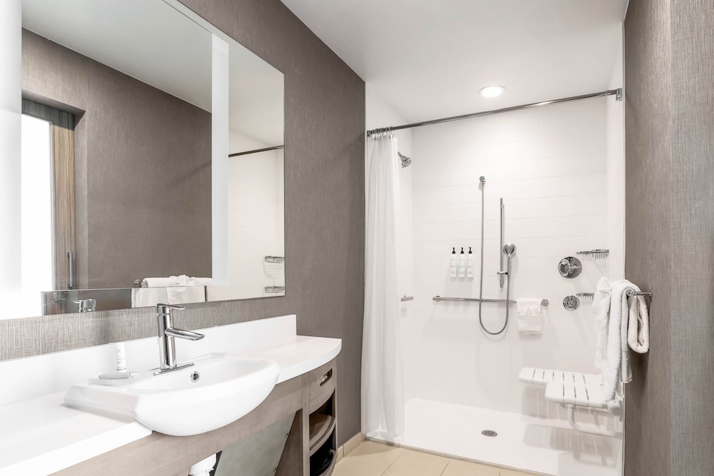 SpringHill Suites by Marriott San Jose Fremont 24/28