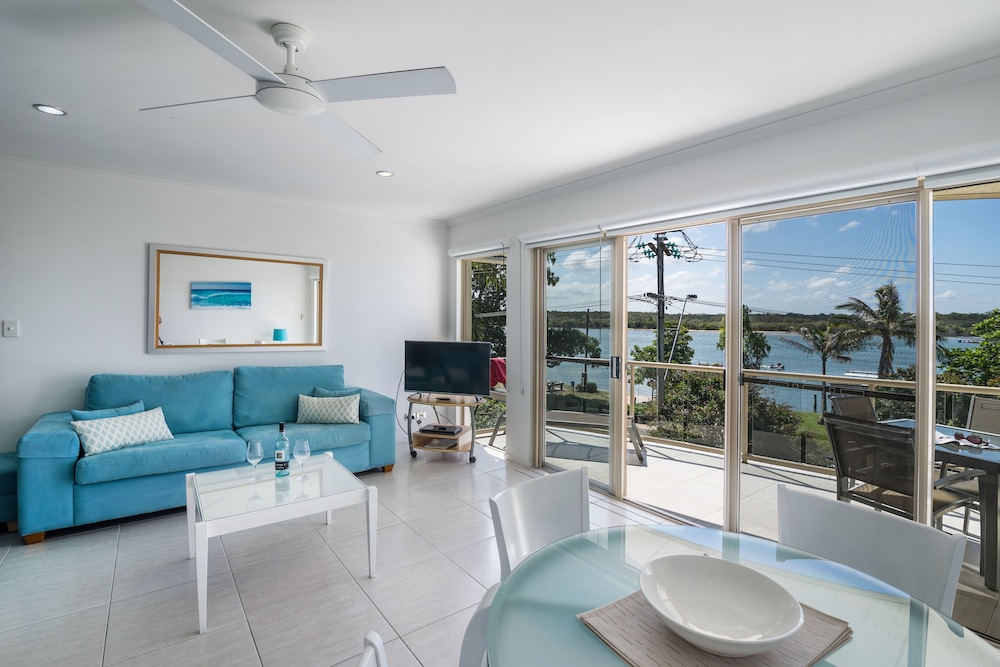 OFFSHORE NOOSA RESORT 46/78