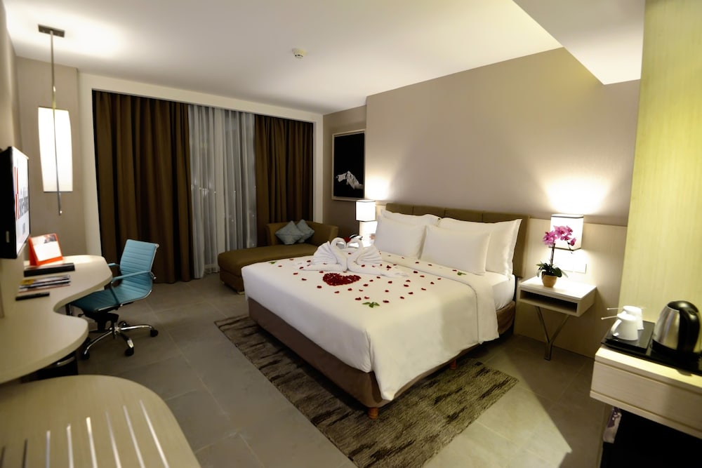 SWISS-BELHOTEL JAMBI 18/60